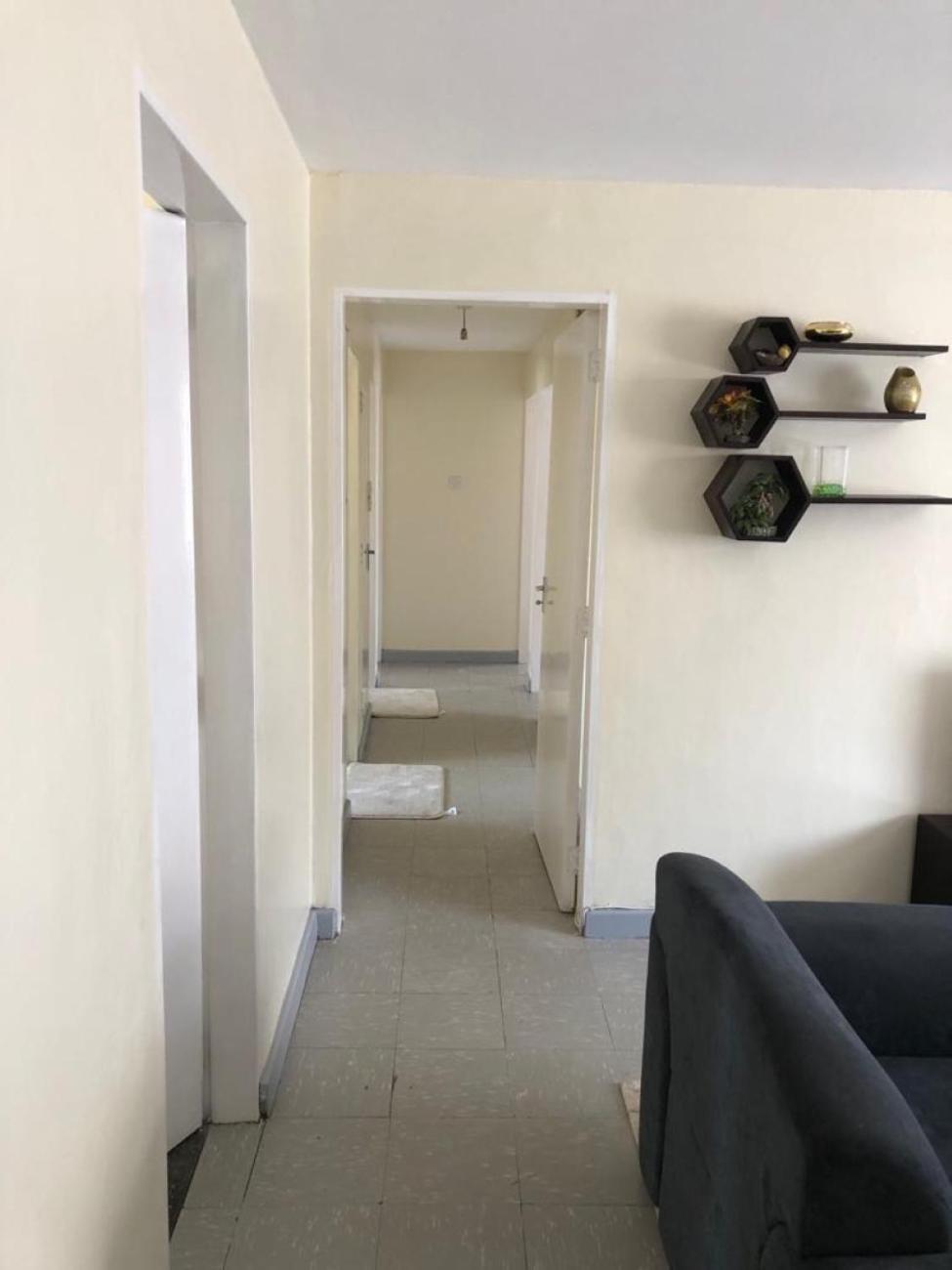 Homes By Val Nairobi Luaran gambar