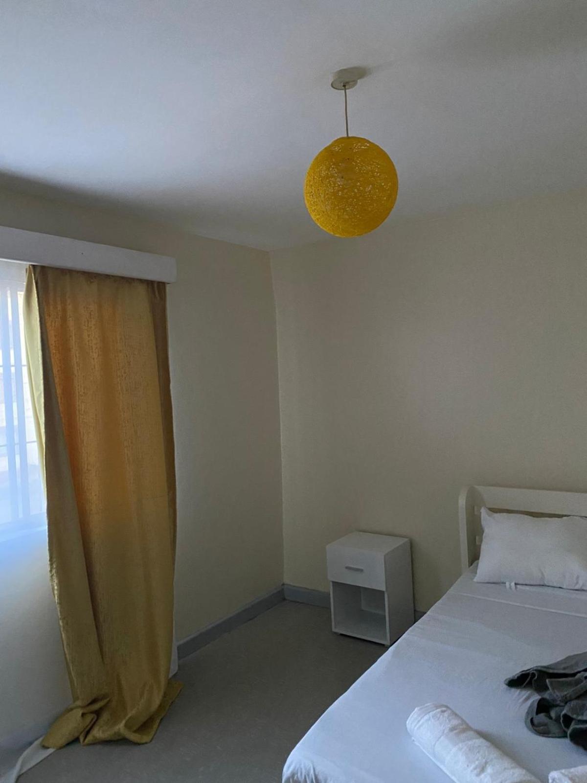 Homes By Val Nairobi Luaran gambar