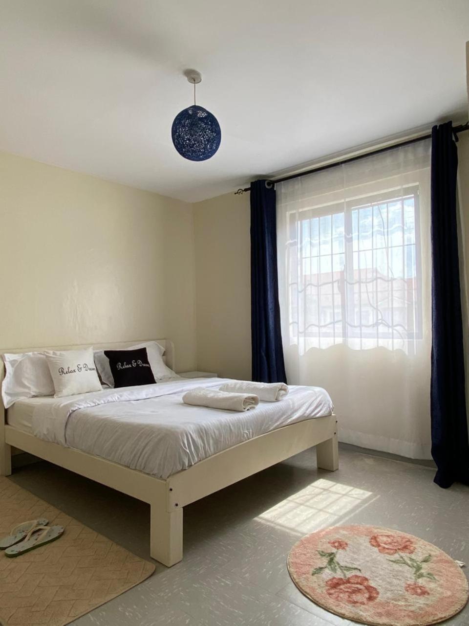 Homes By Val Nairobi Luaran gambar